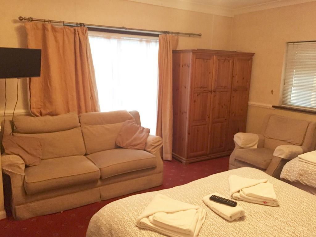 Welbeck Hotel - Close To Beach, Train Station & Southend Airport Kültér fotó